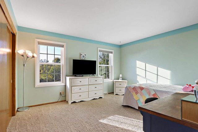 N8747 Hillburn Mill ROAD, East Troy, WI 53120