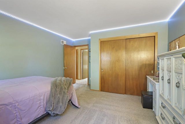 N8747 Hillburn Mill ROAD, East Troy, WI 53120