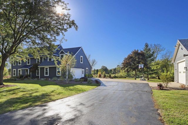 N8747 Hillburn Mill ROAD, East Troy, WI 53120