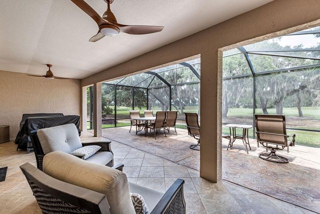877 WINIFRED WAY, The Villages, FL 32162