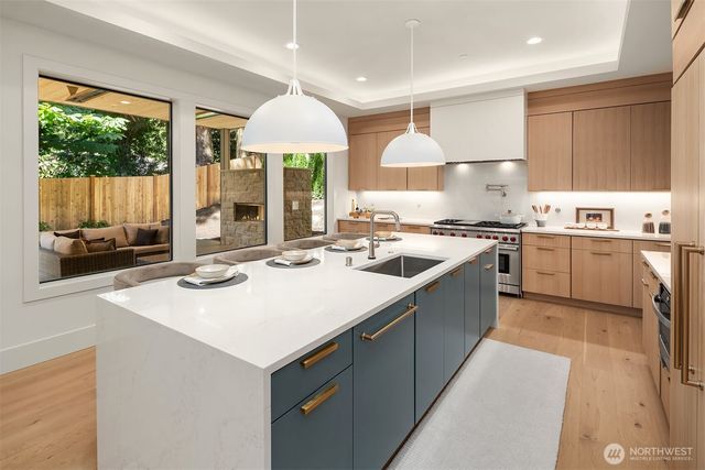 11506 NE 113th Place, Kirkland, WA 98033