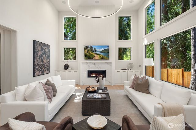 11506 NE 113th Place, Kirkland, WA 98033