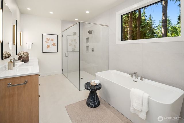 11506 NE 113th Place, Kirkland, WA 98033