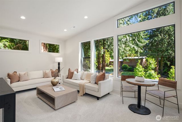11506 NE 113th Place, Kirkland, WA 98033