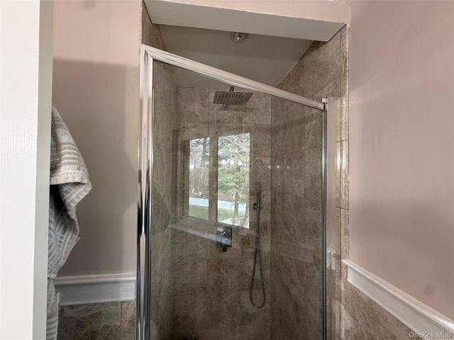 16 Minkel Road, Ossining, NY 10562