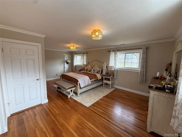 16 Minkel Road, Ossining, NY 10562