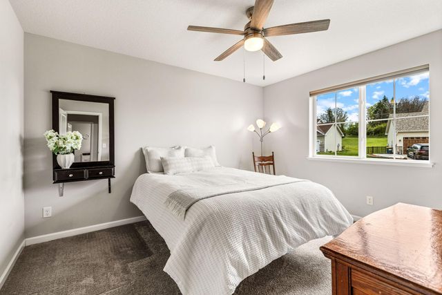 800 Harvest Circle SW, Lonsdale, MN 55046