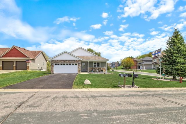 800 Harvest Circle SW, Lonsdale, MN 55046