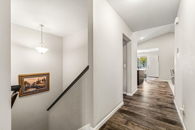 800 Harvest Circle SW, Lonsdale, MN 55046