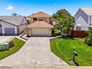 1268 Jardin DR, Naples, FL 34104