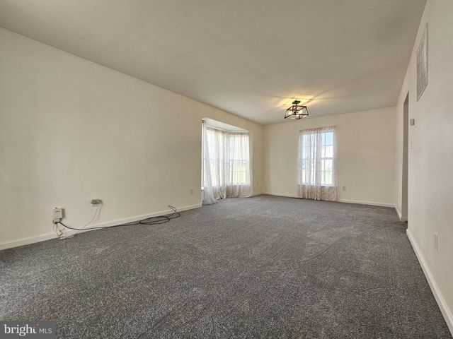 308 FLAGSTONE CIR, Coatesville, PA 19320