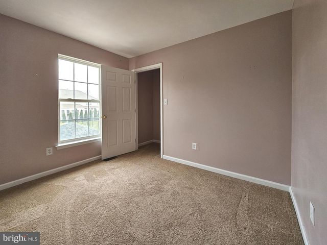 308 FLAGSTONE CIR, Coatesville, PA 19320