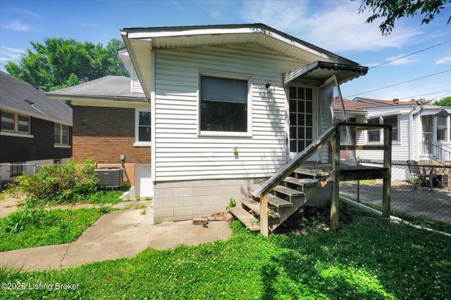 2411 Sherry Rd, Louisville, KY 40217