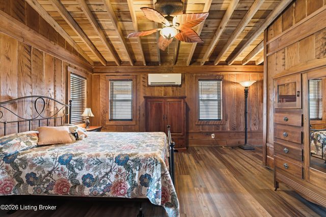 1635 Greens Chapel Rd, Bloomfield, KY 40008