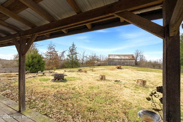 1635 Greens Chapel Rd, Bloomfield, KY 40008