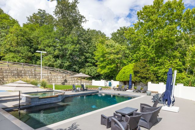 720 Valhalla Ln, Brentwood, TN 37027