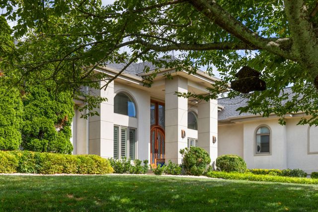 720 Valhalla Ln, Brentwood, TN 37027