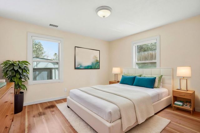 513 NE Irving Avenue, Bend, OR 97701