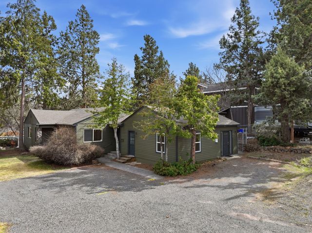513 NE Irving Avenue, Bend, OR 97701
