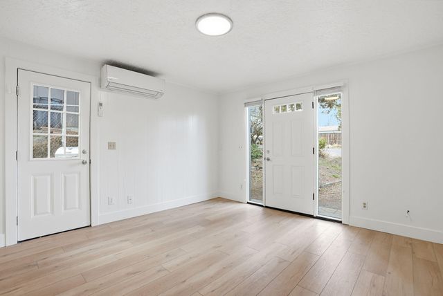 513 NE Irving Avenue, Bend, OR 97701