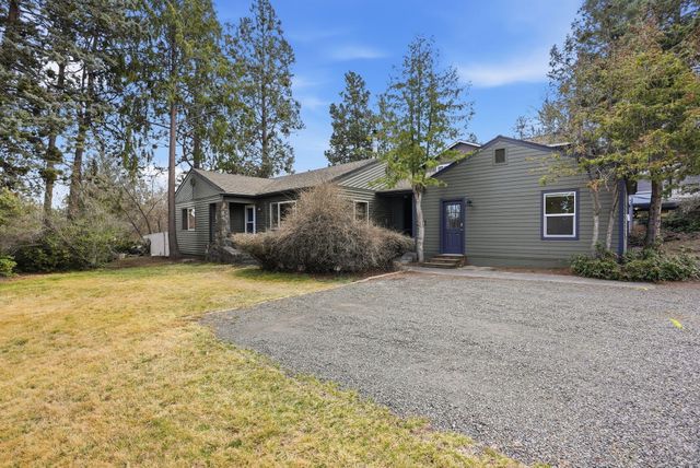 513 NE Irving Avenue, Bend, OR 97701