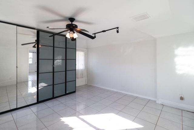 8004 Mendez Street, Houston, TX 77029