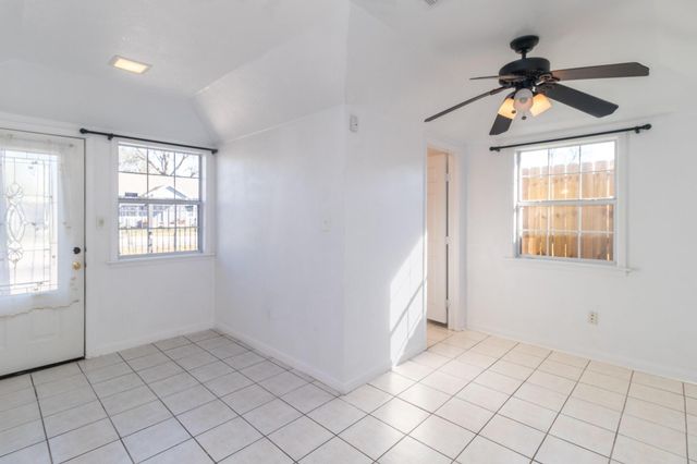 8004 Mendez Street, Houston, TX 77029