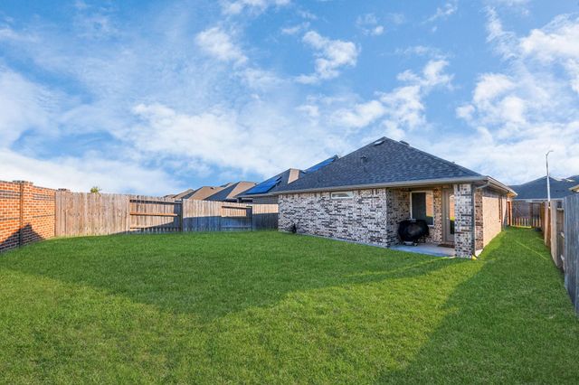 20122 Sienna Green Drive, Hockley, TX 77447