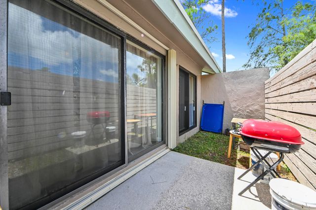 12373 Sawgrass Court, Wellington, FL 33414