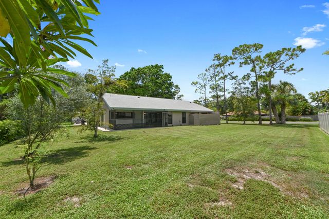 12373 Sawgrass Court, Wellington, FL 33414