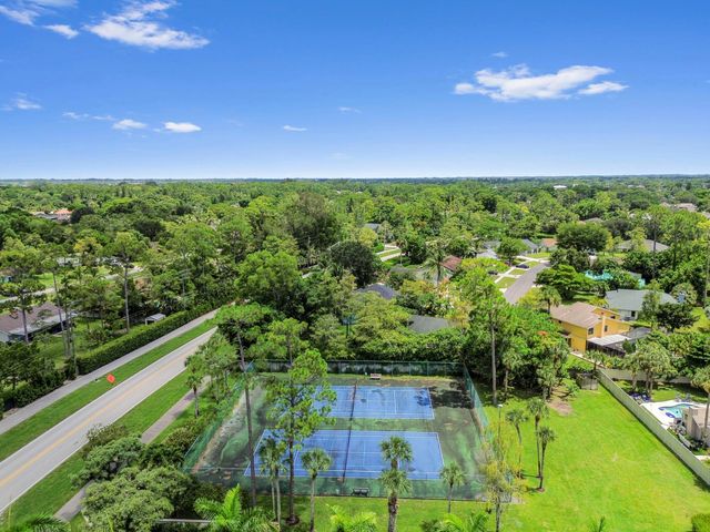 12373 Sawgrass Court, Wellington, FL 33414