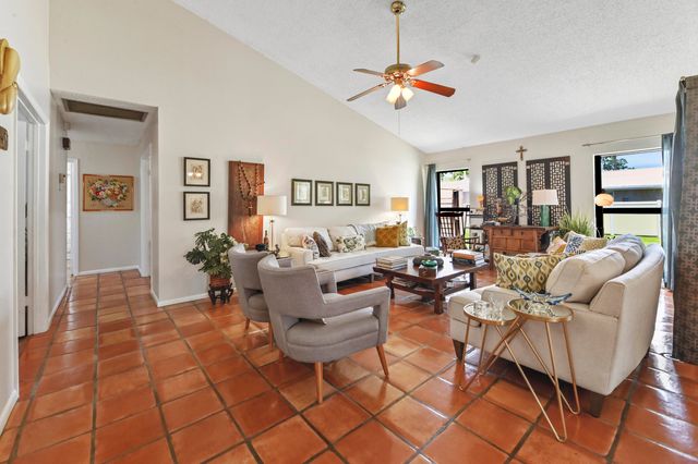 12373 Sawgrass Court, Wellington, FL 33414