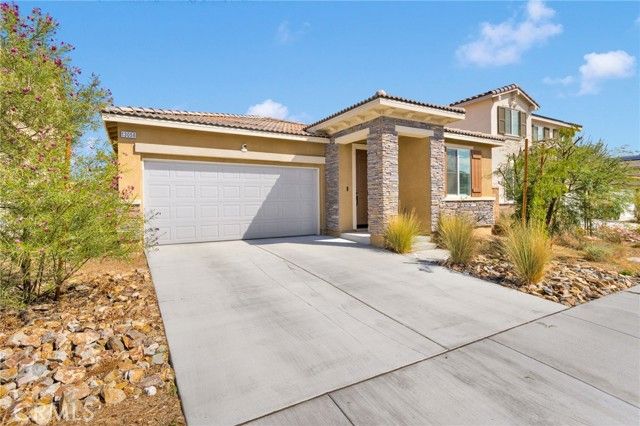 13056 Lancaster, Hesperia, CA 92344