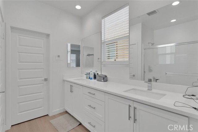 13056 Lancaster, Hesperia, CA 92344