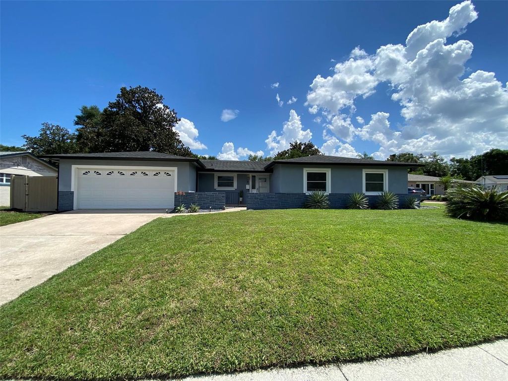 7 HITCHING POST LANE, Casselberry, FL 32707