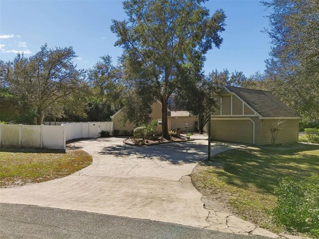 238 CROOKED TREE TRAIL, Deland, FL 32724