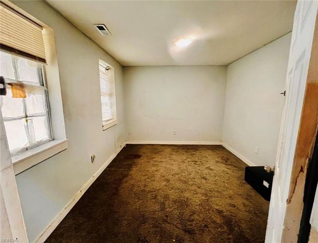 1135 27th ST, Newport News, VA 23607