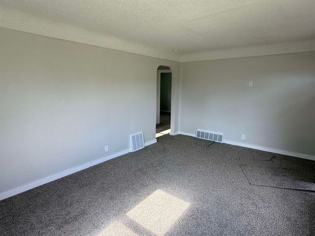 652 Ingleside Avenue, Flint, MI 48507