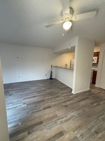 9807 Walnut Street D 304, Dallas, TX 75243
