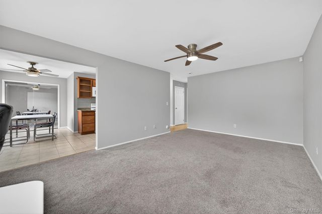 31 Doxbury Lane, Suffern, NY 10901