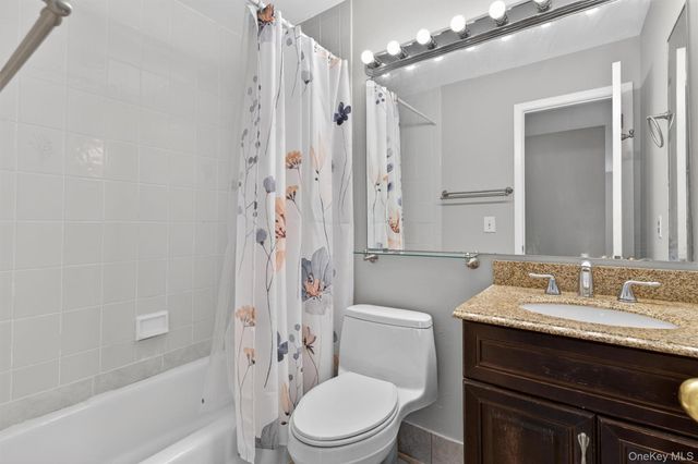 31 Doxbury Lane, Suffern, NY 10901