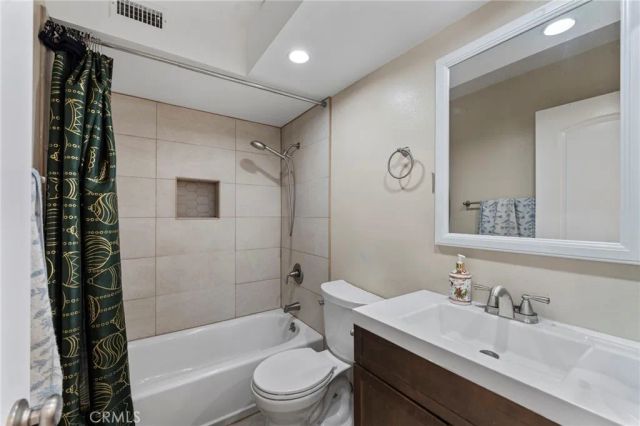 9861 Newport Way, Cypress, CA 90630