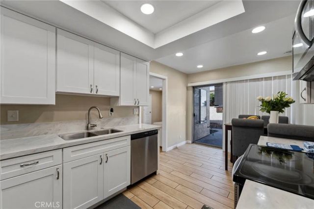 9861 Newport Way, Cypress, CA 90630
