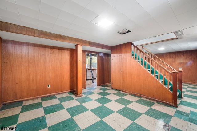 10 Greenwich St, Bergenfield Boro, NJ 07621
