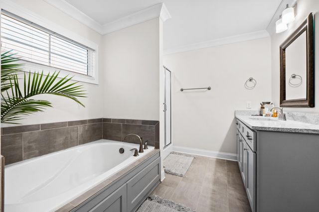 6864 Steep Hill, Ooltewah, TN 37363