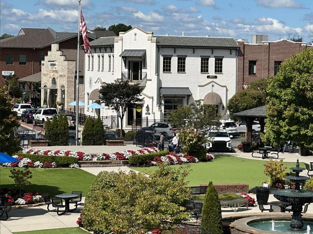 6864 Steep Hill, Ooltewah, TN 37363