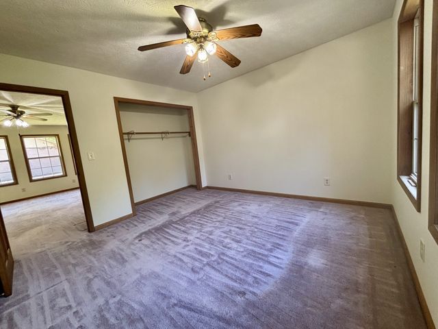 2917 Obie Adcock Rd, Smithville, TN 37166