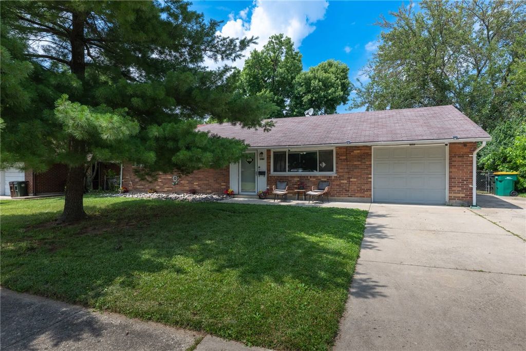 2675 Latonia Avenue, Miami Twp, OH 45439