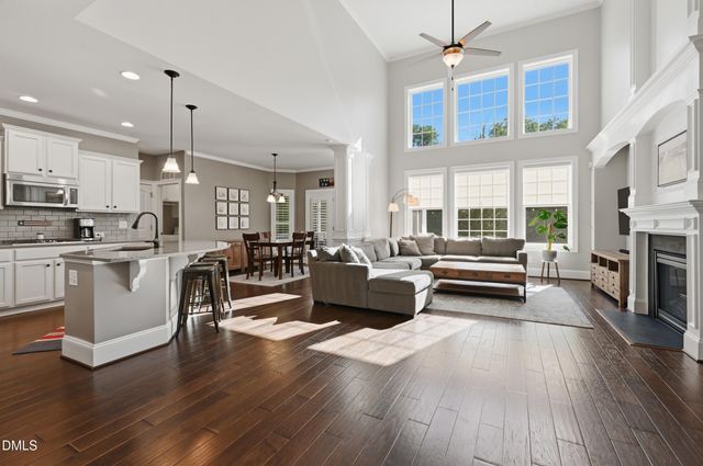 805 Morelanda Drive, Hillsborough, NC 27278