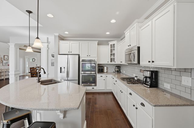 805 Morelanda Drive, Hillsborough, NC 27278